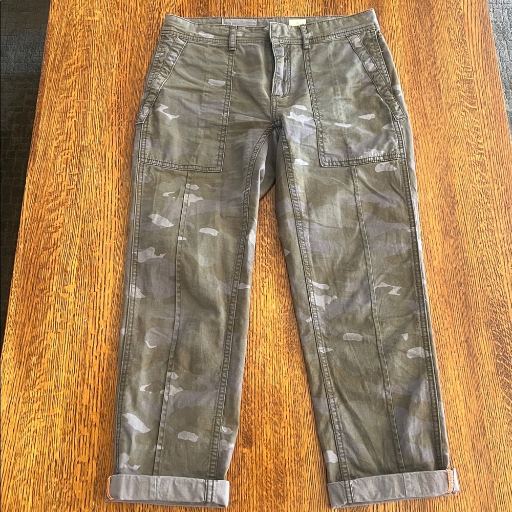 The Wanderer By Anthropologie Women 25P Green Camo Linen Blend Cargo Pants